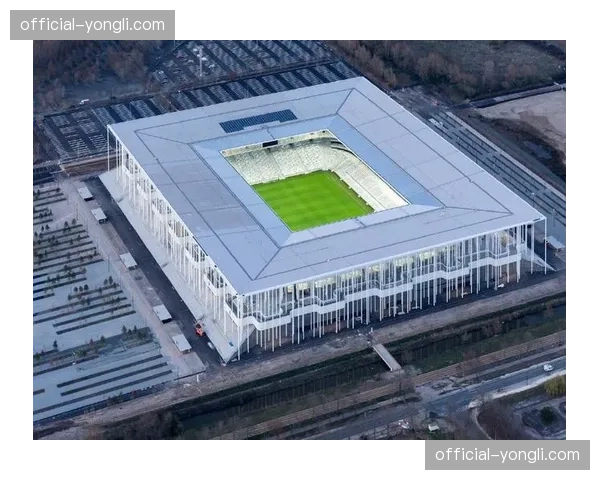 新波尔多球场扩建工程获得政府批准，容量将提升至45000人